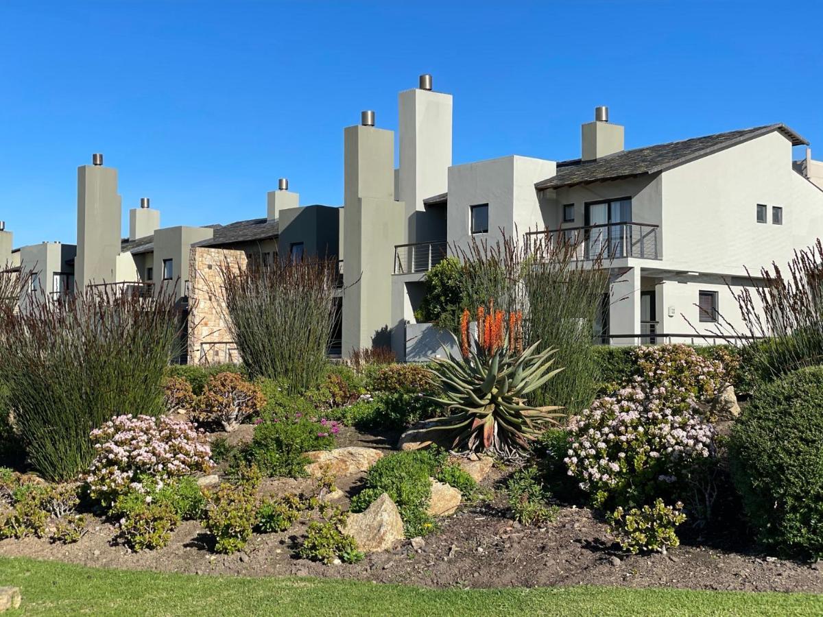 Oubaai Golf Estate Apartment George Exterior photo